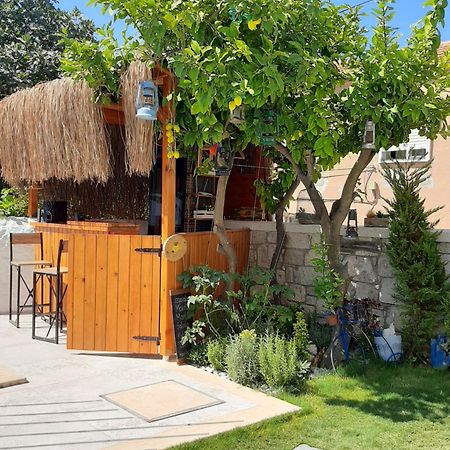 Cielo Limon Butik Otel Alacati Exterior photo