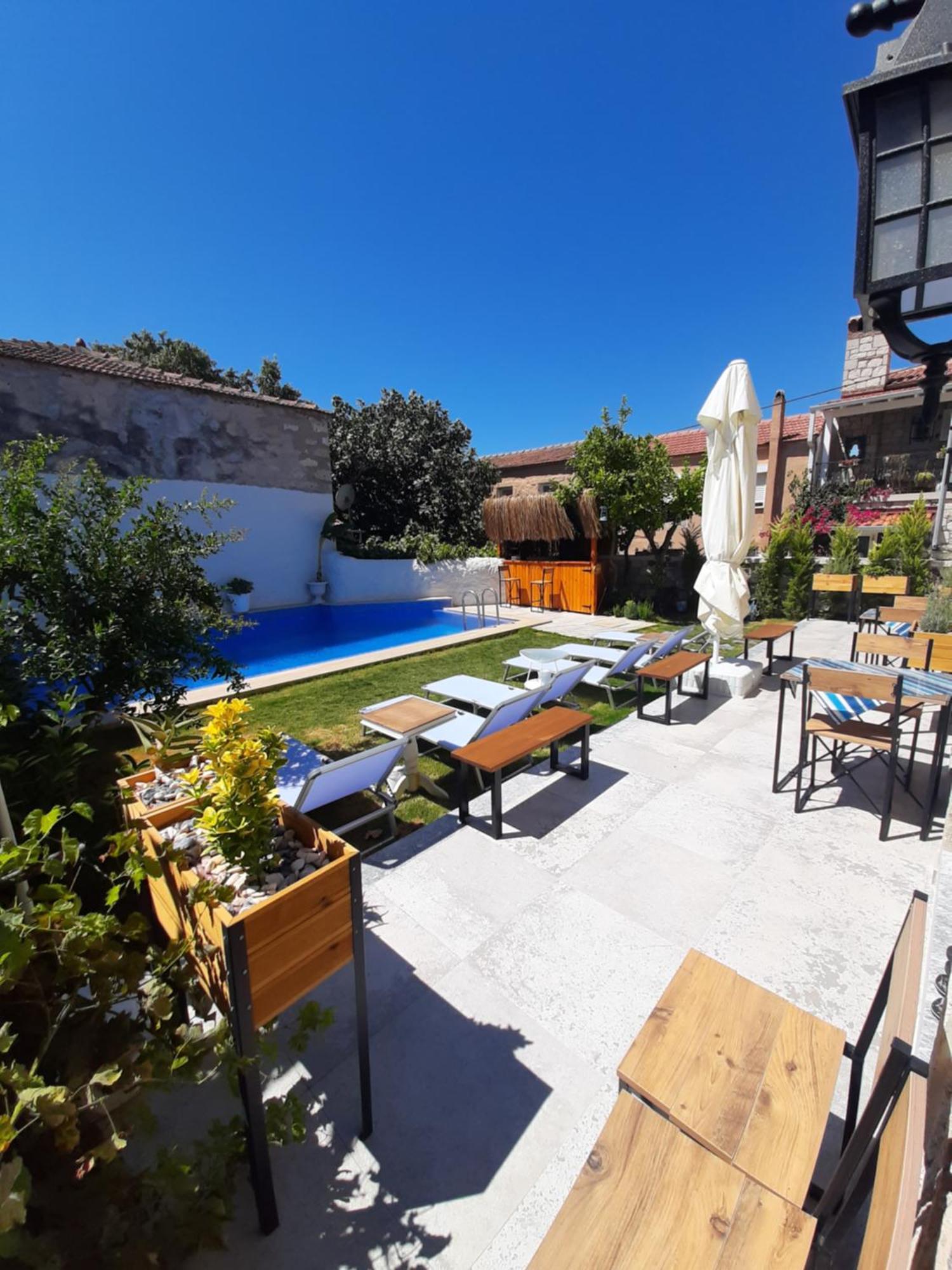 Cielo Limon Butik Otel Alacati Exterior photo